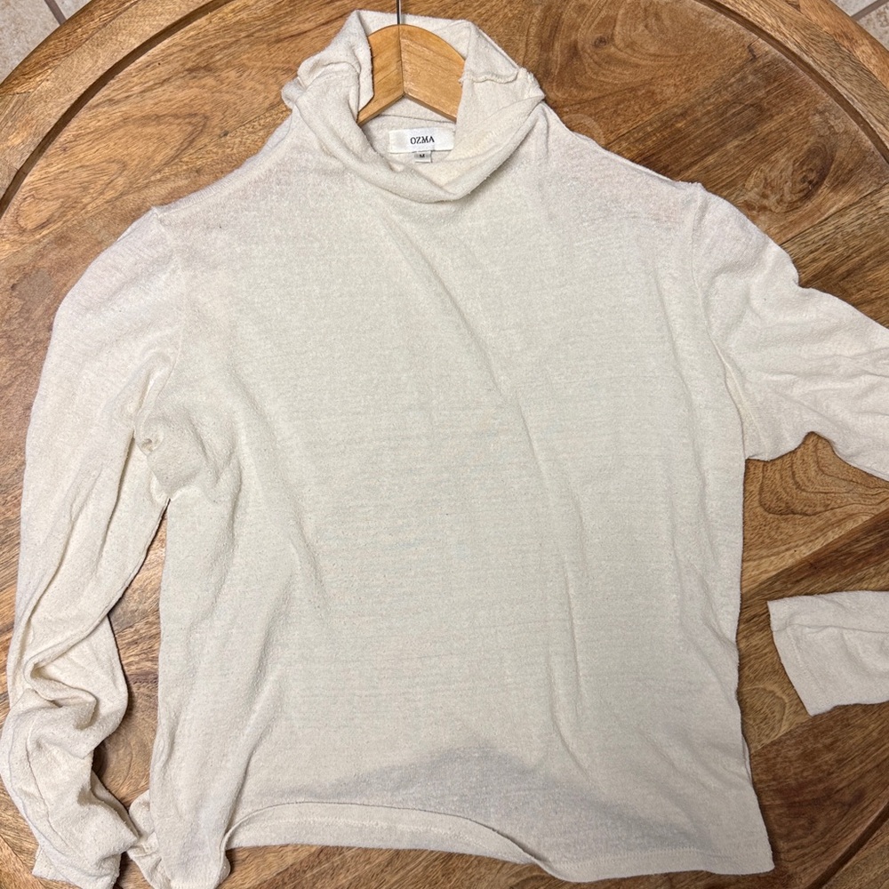 OZMA Marianne Turtleneck- M